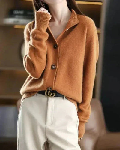 Pia - Maglia Cardigan Morbida con Bottoni