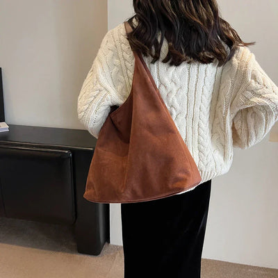 Elara - Tote Bag Morbida ed Elegante