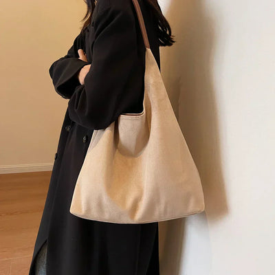 Elara - Tote Bag Morbida ed Elegante