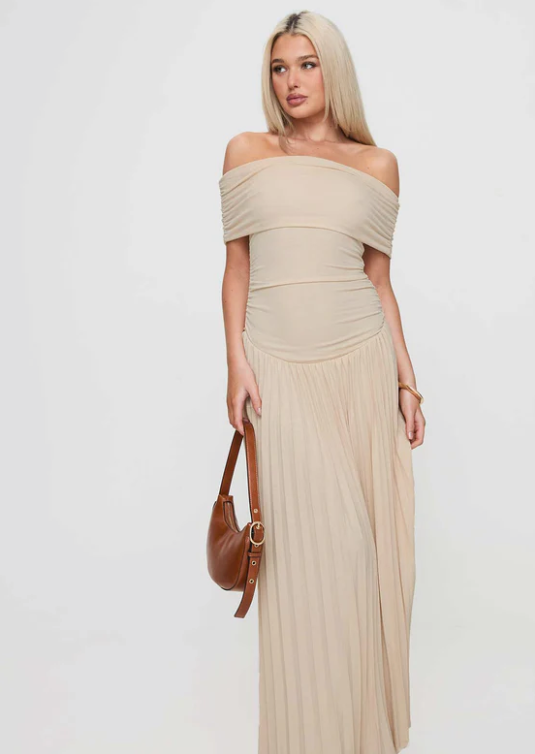 Novelle – Abito Elegante in Crema