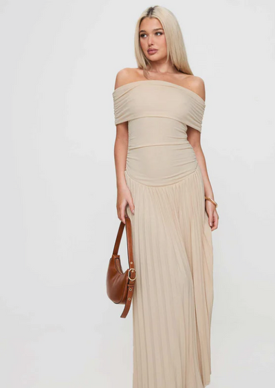 Novelle – Abito Elegante in Crema